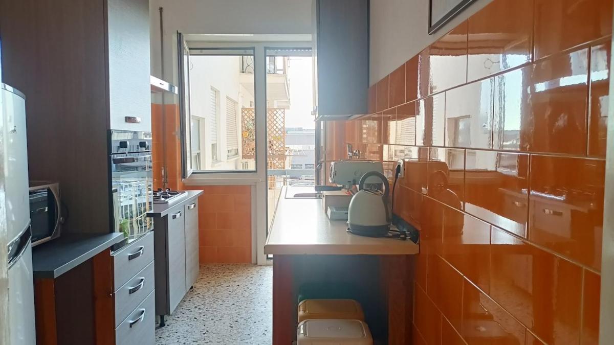 A Casa Di Ugo - Colors And Space At Pigneto, Appartamento *