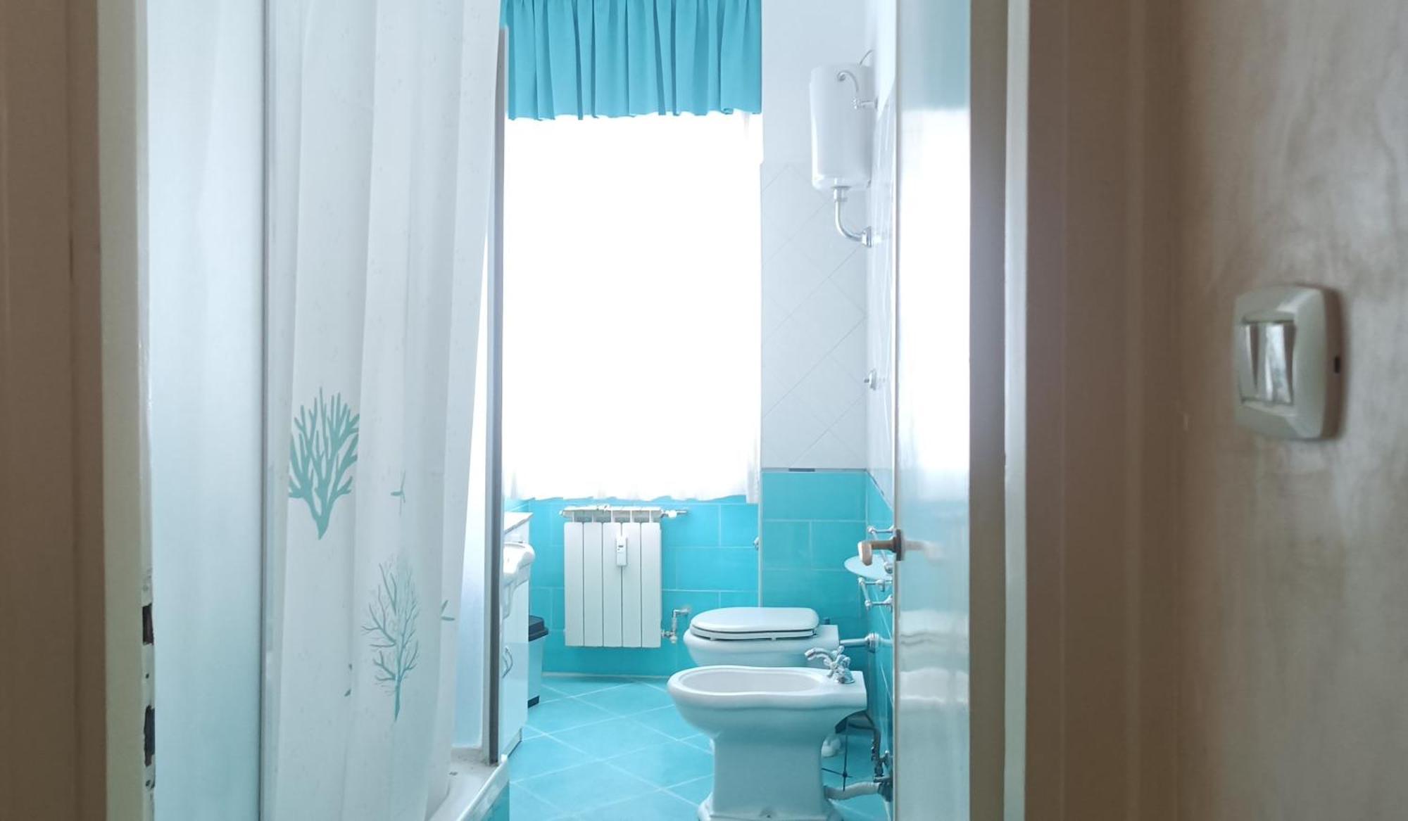 A Casa Di Ugo - Colors And Space At Pigneto, Roma